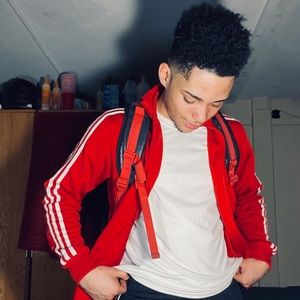 Meet your Posher, Ali